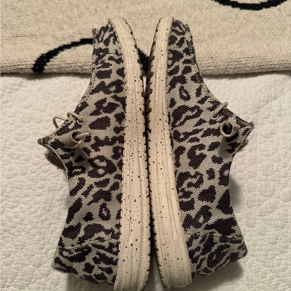 Hey Dudes Cheetah - Picture 3 of 7